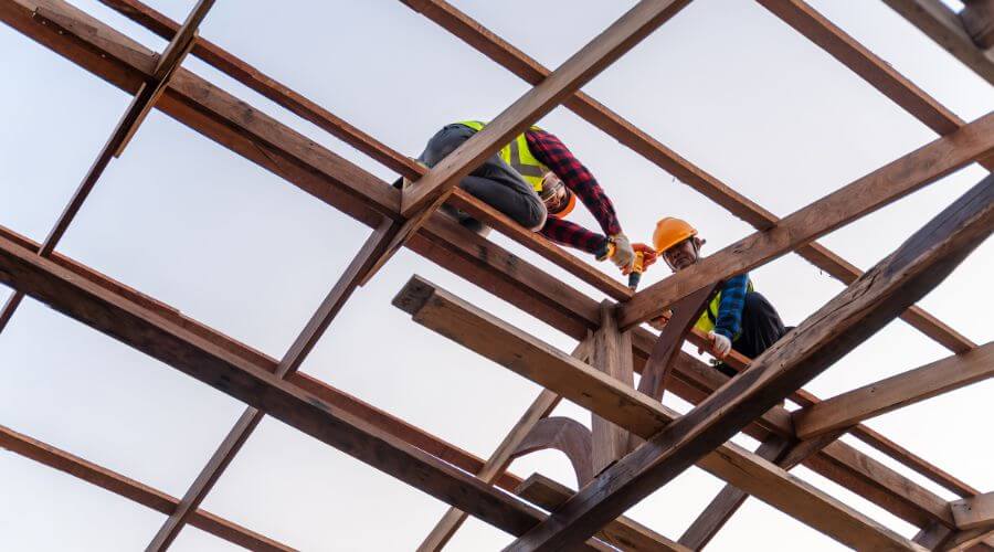 Professional gutter cleaning services in Altoona, PA